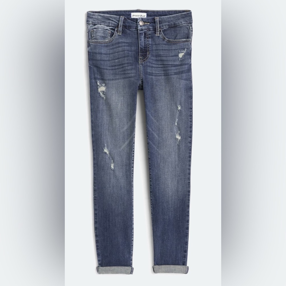 Studio Blue Skinny Roll Cuff Capri Jean